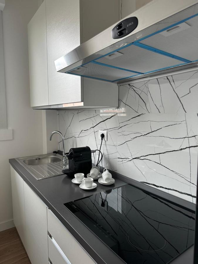 Bicocca Modern Apartment Milano Exterior foto